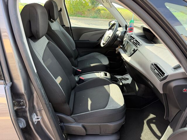 CITROEN C4 GRAND SPACE TOURER FEEL 1.2 E-THP AUTO SPANISH LHD IN SPAIN 68K 7 SEATS 2020
